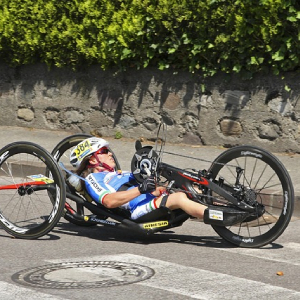 Handbiking, Handcycle