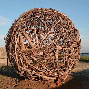 Kin-Ball